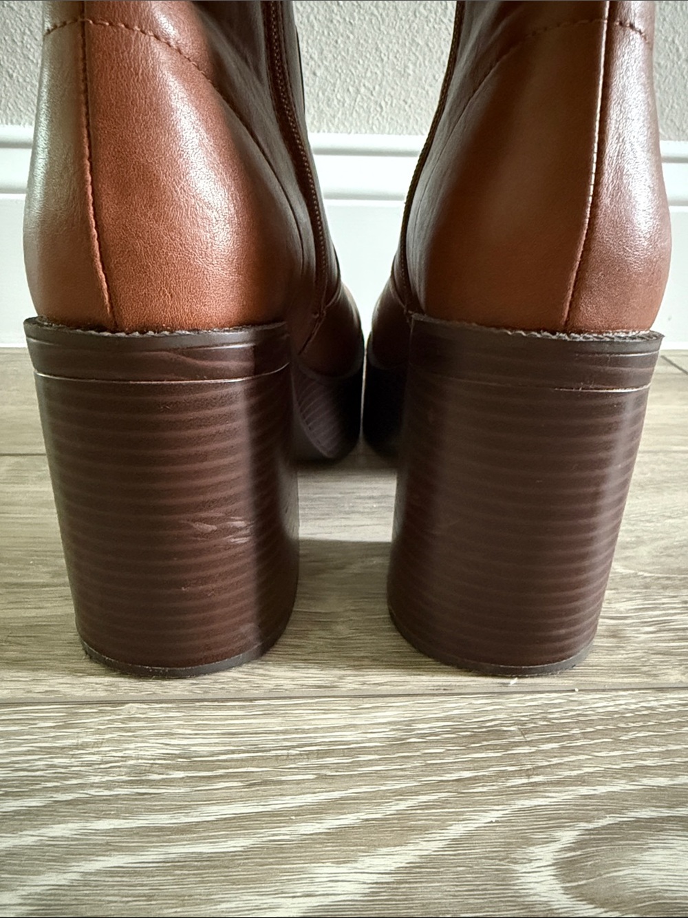 Madden Girl Camel Booties Sz 6.5M - Picture 5 of 10